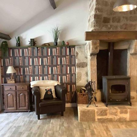 Woodland Cottage Faux-la-Montagne Екстериор снимка