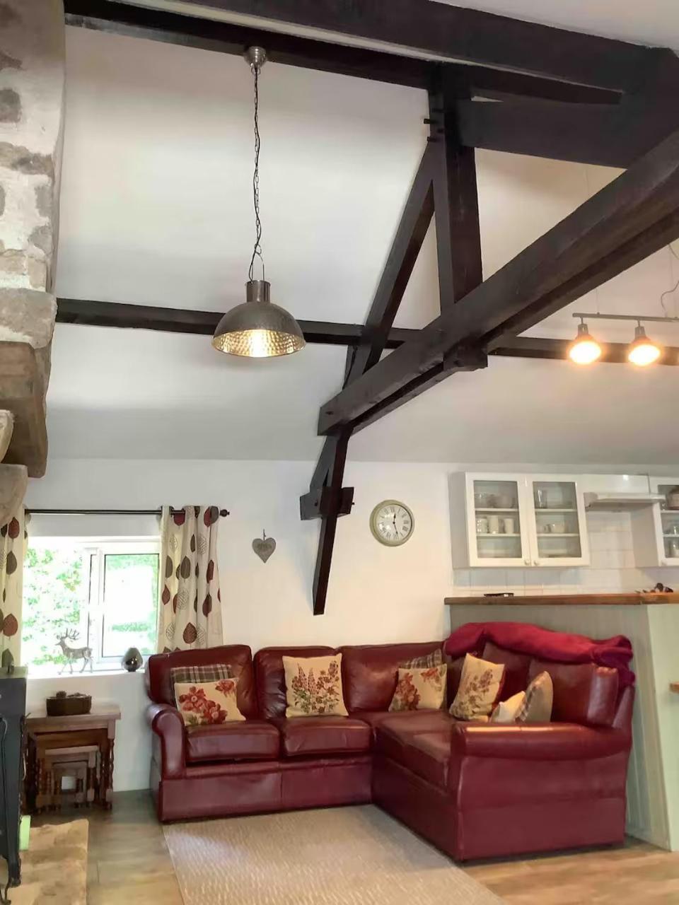 Woodland Cottage Faux-la-Montagne Екстериор снимка